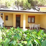 Villaggio Azzurro דירה ביביונה