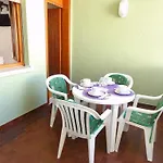 דירה Villaggio Azzurro ביביונה
