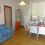 Villaggio Azzurro * ביביונה