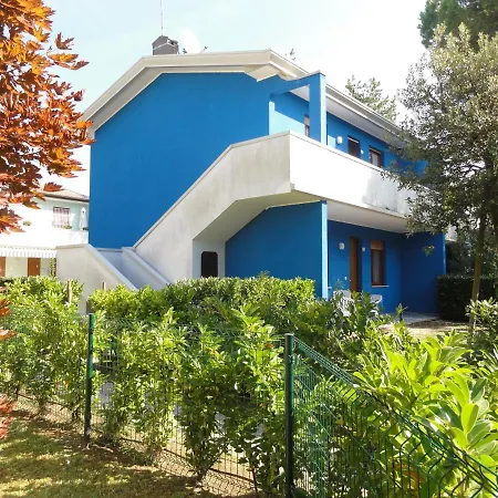 Villaggio Azzurro ביביונה